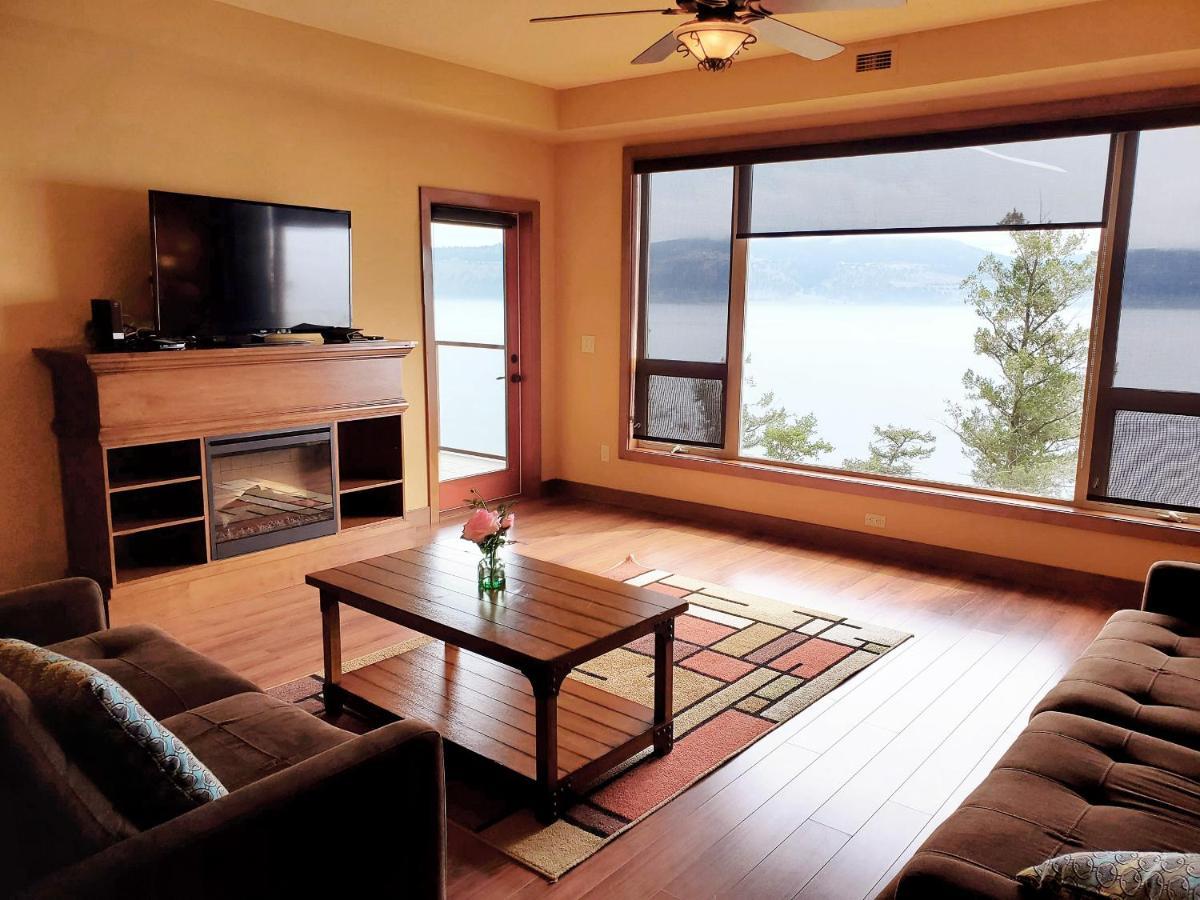 Cozystay Signature Lake Okanagan Resort Kelowna Exterior foto