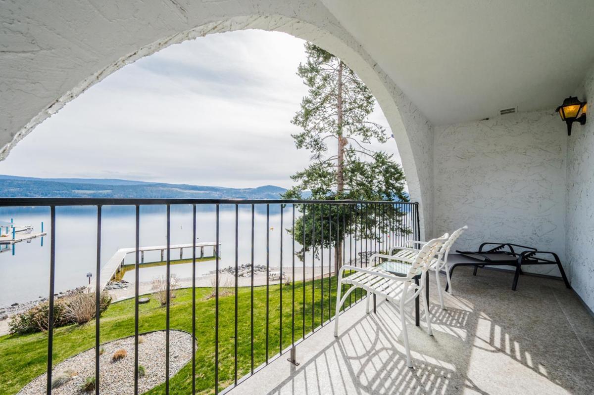 Cozystay Signature Lake Okanagan Resort Kelowna Exterior foto
